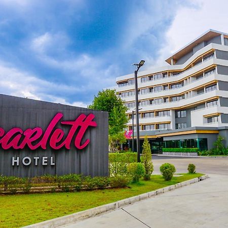 Hotel Scarlett Ban ba Ngan Buitenkant foto