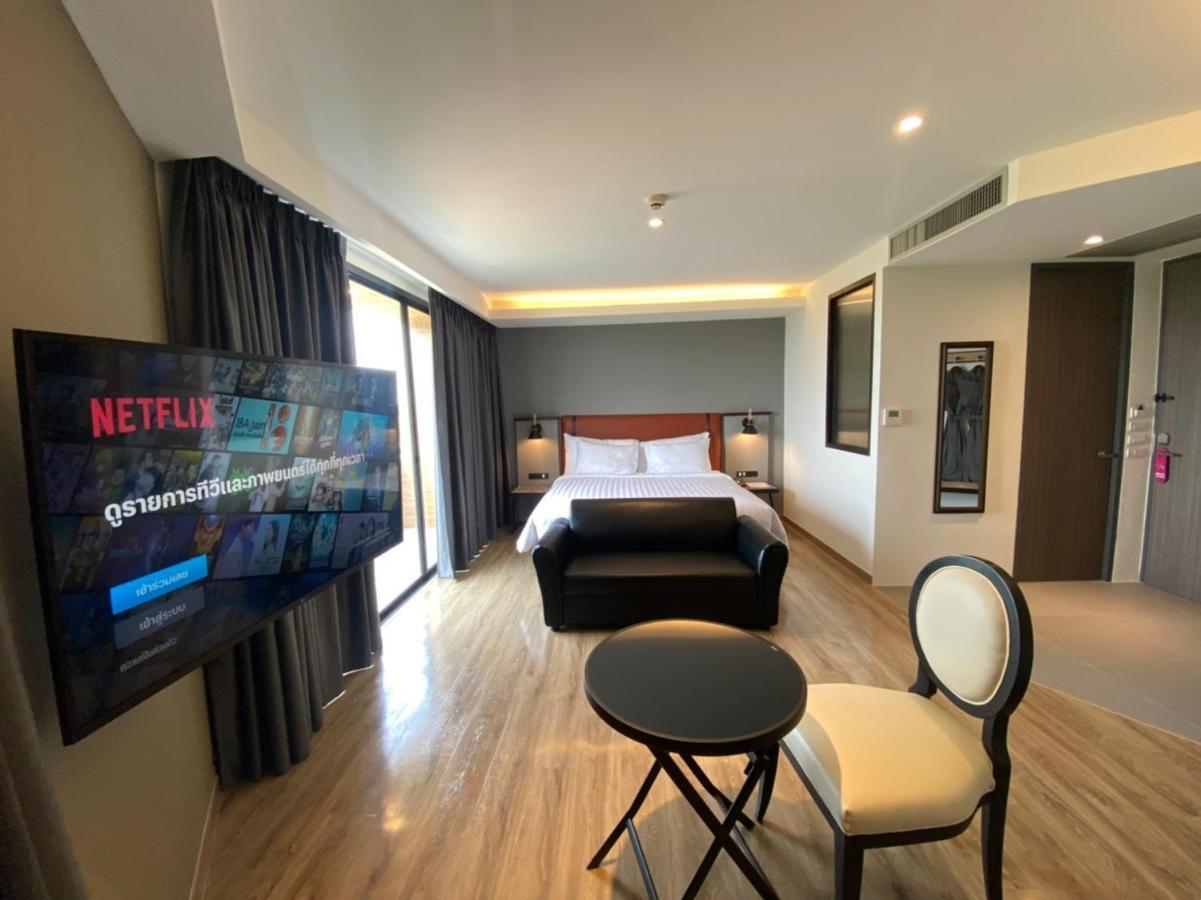 Hotel Scarlett Ban ba Ngan Buitenkant foto