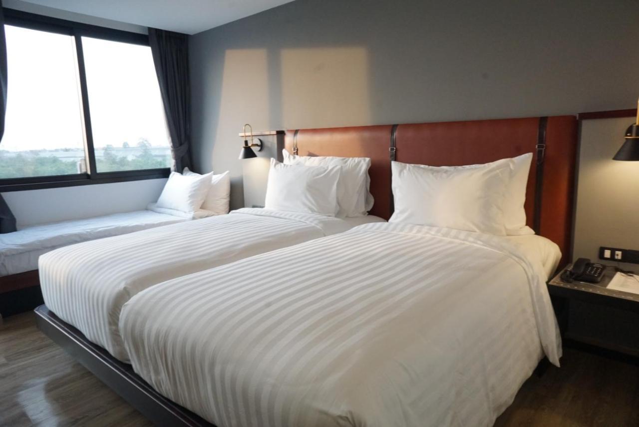 Hotel Scarlett Ban ba Ngan Buitenkant foto