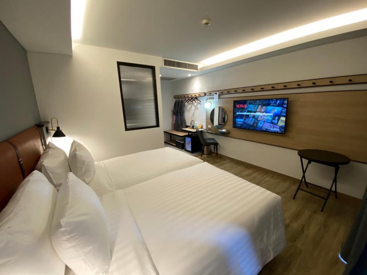 Hotel Scarlett Ban ba Ngan Buitenkant foto